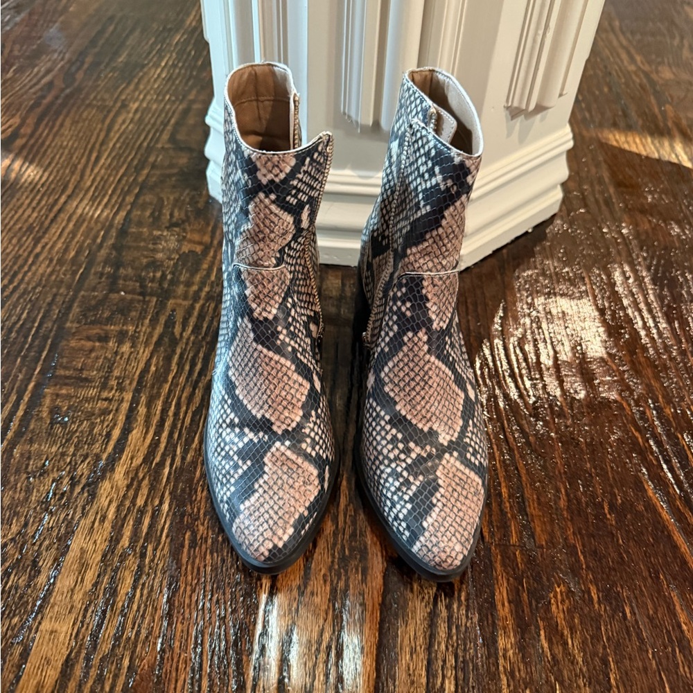 Snakeskin Pattern Ankle Boots